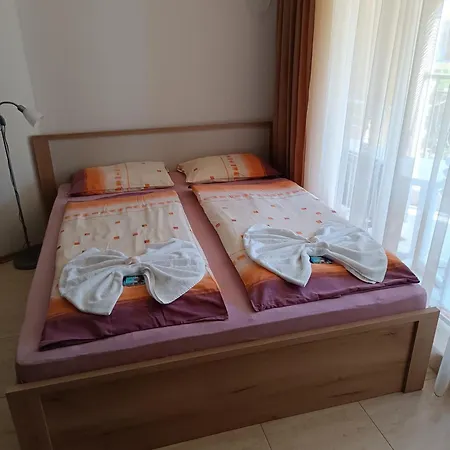 Midia Grand - S Vyhledem Na