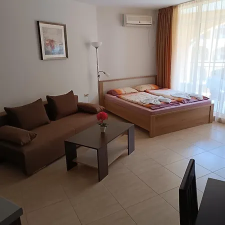 Midia Grand - S Vyhledem Na Apartment Aheloy
